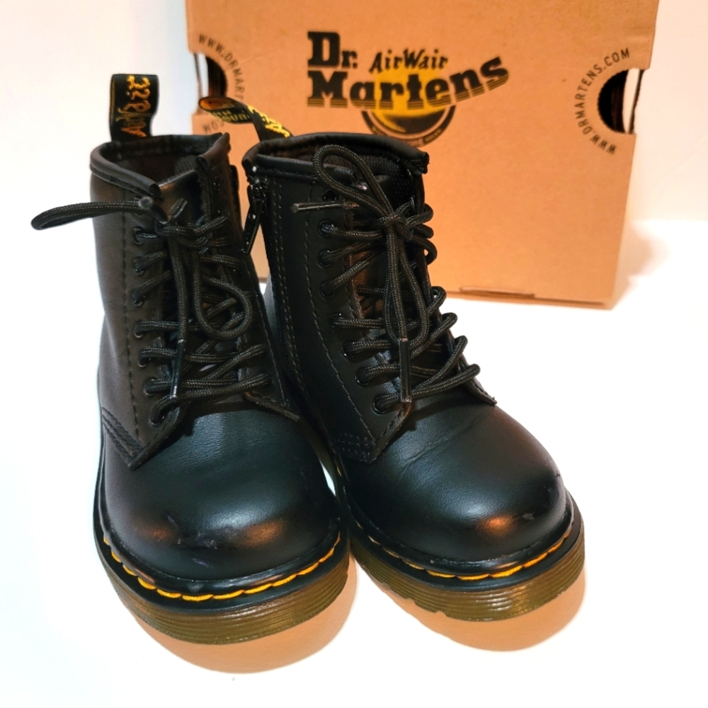 Toddler Dr. Marten Boots